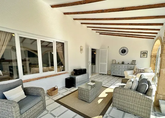 Paraiso Villa