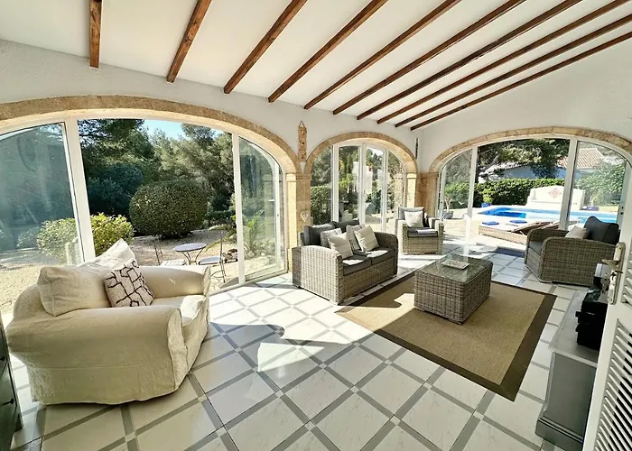 Villa Paraiso *